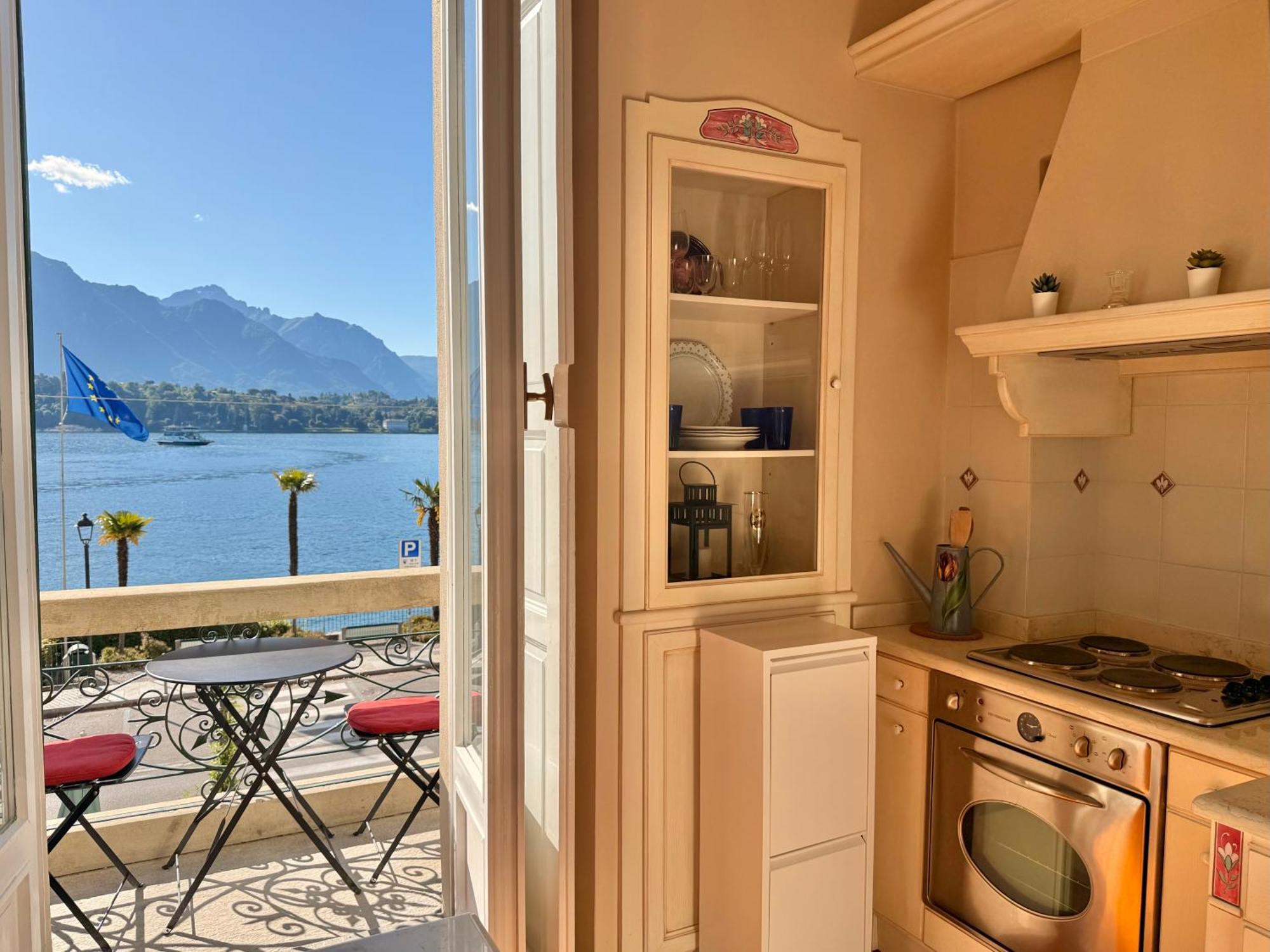 Belle Ile Lake View Suite Cadenabbia Esterno foto