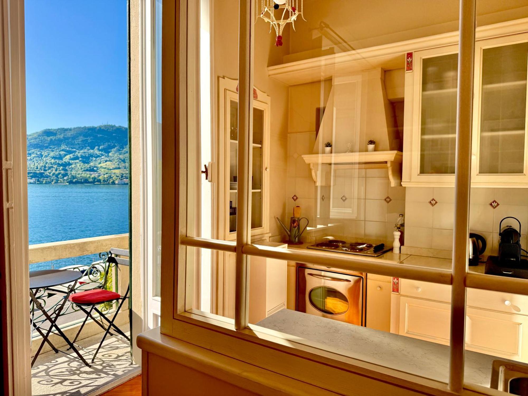 Belle Ile Lake View Suite Cadenabbia Esterno foto