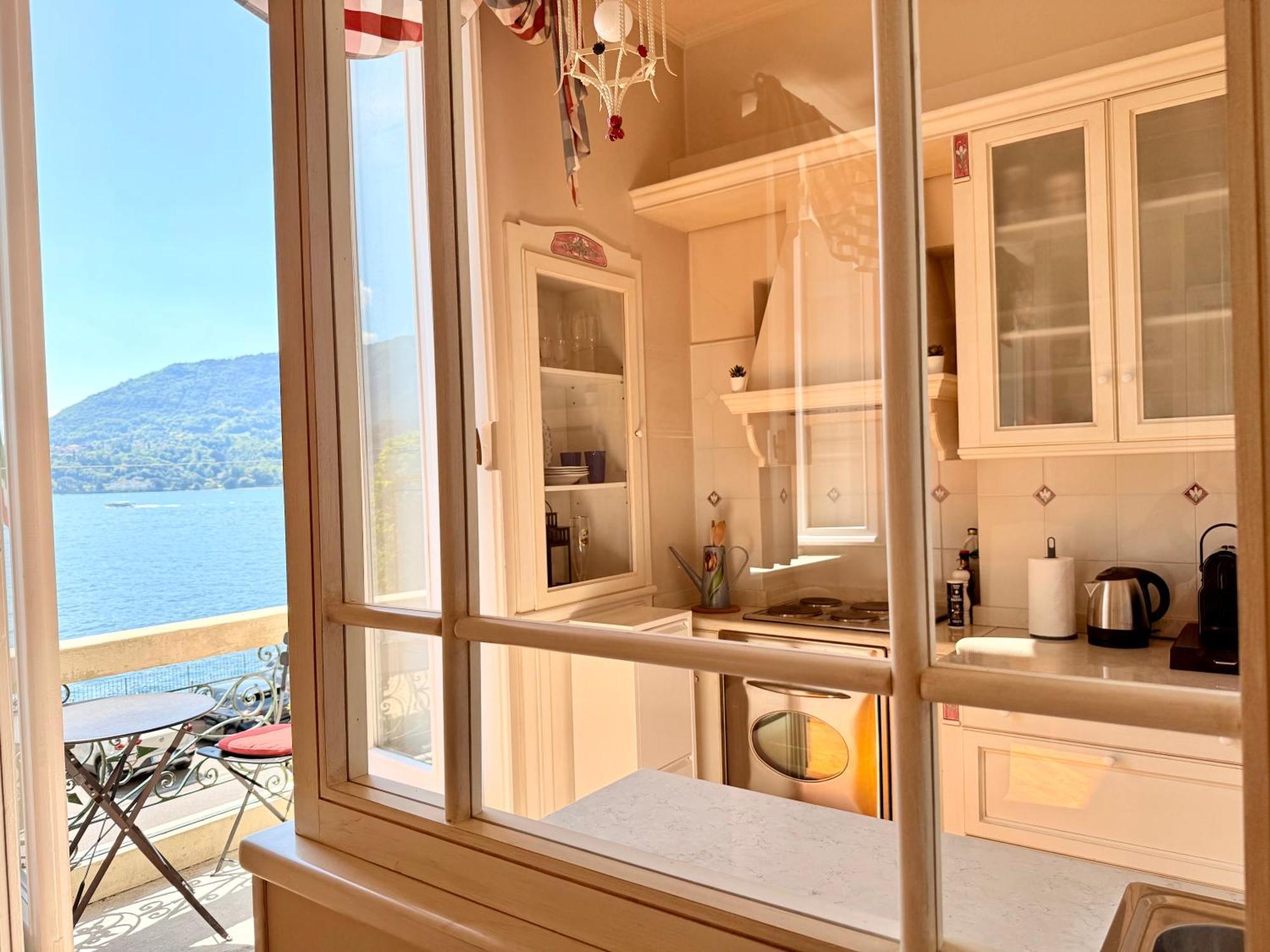 Belle Ile Lake View Suite Cadenabbia Esterno foto